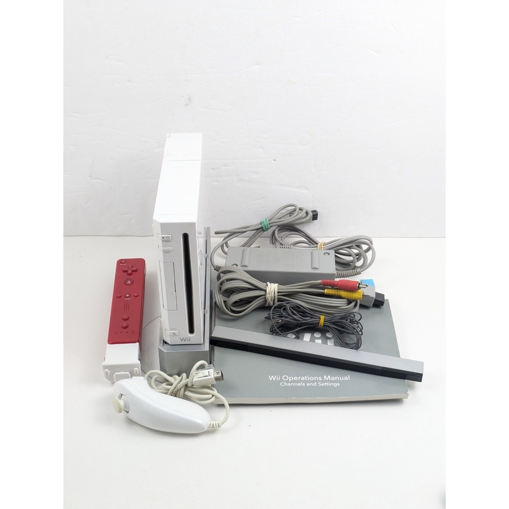 Nintendo Wii Console Gaming System RVL-001 White With Manual and Controller